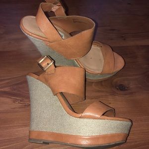 Steve Madden wedges size 7